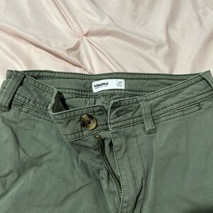Sonoma Men's Khaki Green Chinos